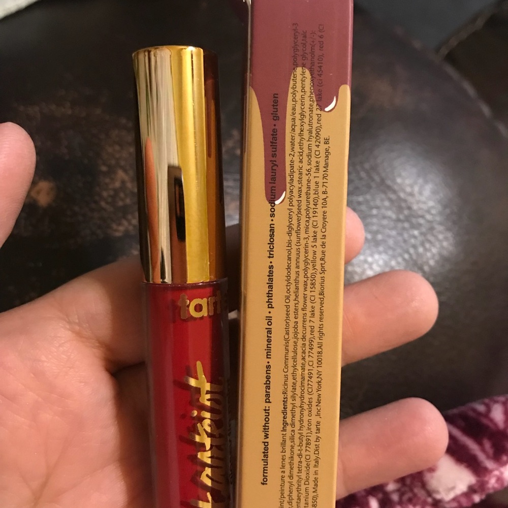 Lipstick 💄 - Picture 2 of 2